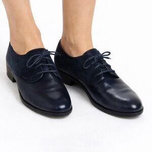 PROMOD size 38 (European) navy shoes